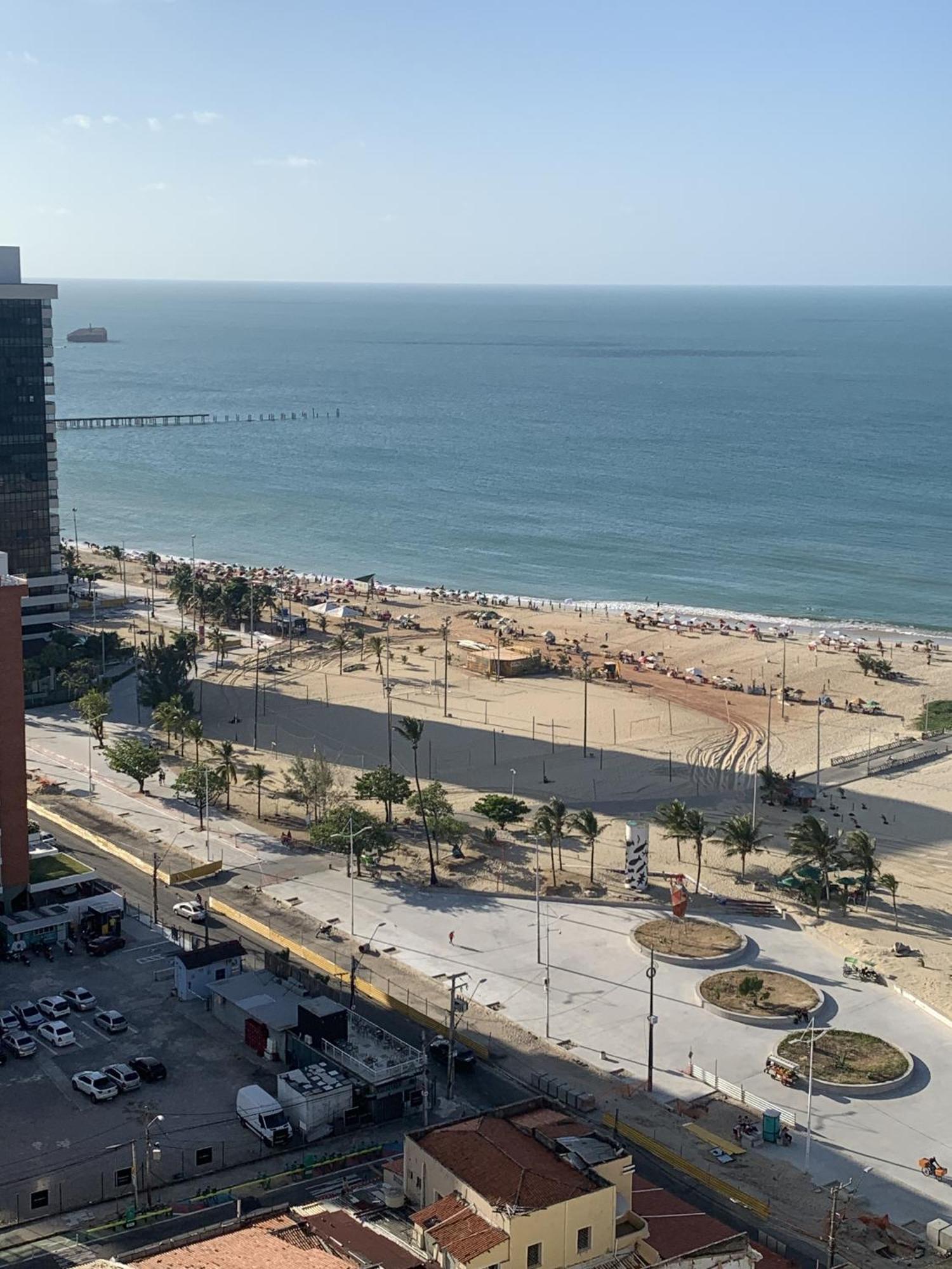 Flat Praia De Iracema Vista Mar 福塔雷萨 外观 照片